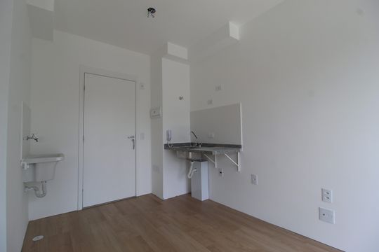 Cozinha de kitnet/studio à venda com 1 quarto, 24m² em Vila Olímpia, São Paulo