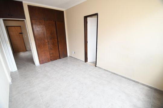 Quarto de apartamento à venda com 1 quarto, 53m² em Botafogo, Campinas