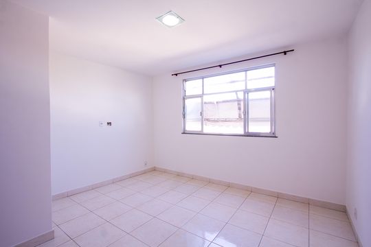Apartamento para alugar com 1 quarto, 60m² em Porto Novo, São Gonçalo