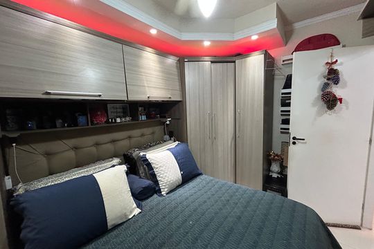 Quarto 1 de apartamento à venda com 2 quartos, 42m² em Água Santa, Rio de Janeiro