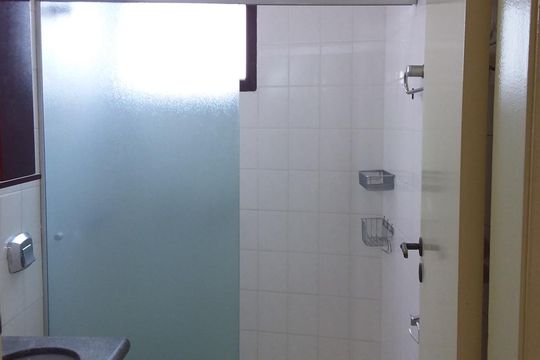 Apartamento à venda com 3 quartos, 180m² em Cambuí, Campinas