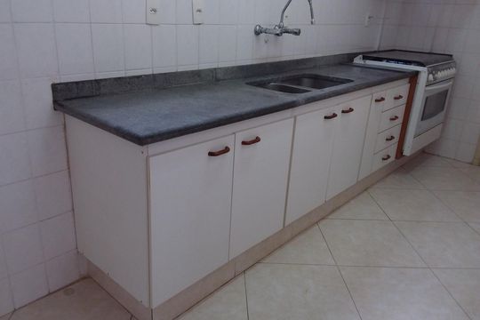 Apartamento à venda com 3 quartos, 180m² em Cambuí, Campinas