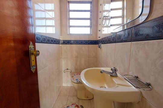 Casa à venda com 3 quartos, 180m² em Santo Antônio, Osasco