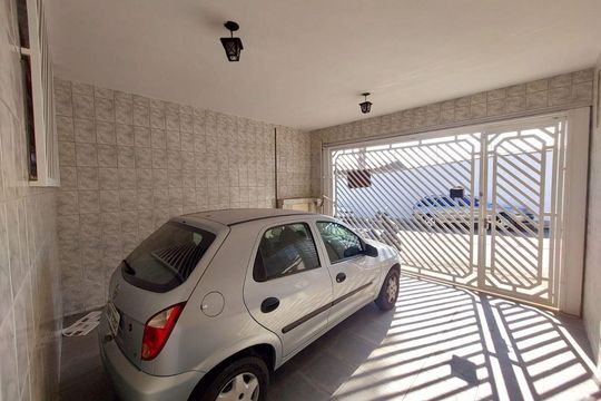 Casa à venda com 3 quartos, 180m² em Santo Antônio, Osasco