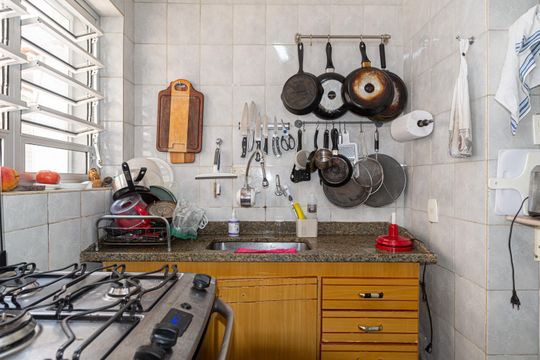 Cozinha de casa de condomínio à venda com 3 quartos, 101m² em Bela Vista, São Paulo