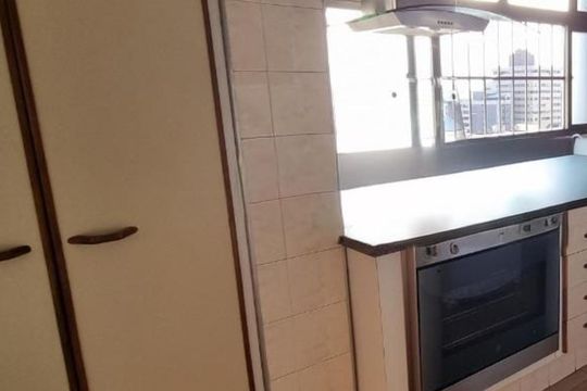 Cozinha de apartamento à venda com 4 quartos, 122m² em Cambuí, Campinas