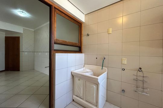 Área de Serviço de apartamento para alugar com 3 quartos, 120m² em Rio Branco, Novo Hamburgo