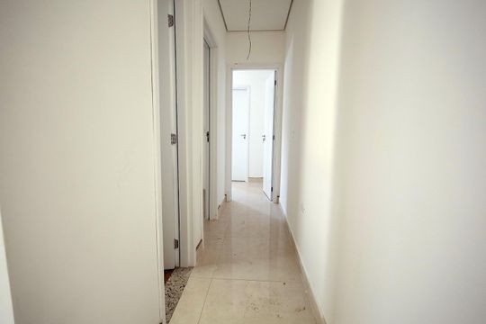 Corredor de apartamento à venda com 2 quartos, 108m² em Parque Novo Oratório, Santo André