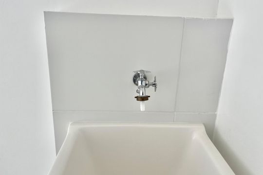 Área de Serviço de apartamento para alugar com 2 quartos, 40m² em Jardim Itacolomi, São Paulo