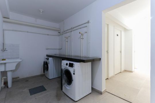 Área comum - Lavanderia de kitnet/studio para alugar com 1 quarto, 29m² em Santana, São Paulo