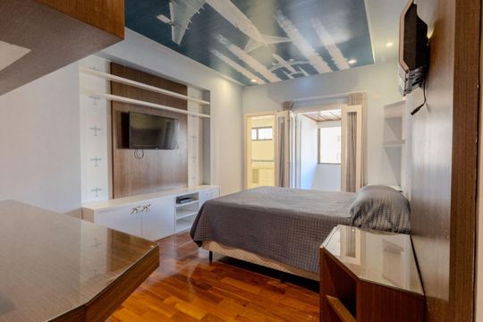 Apartamento à venda com 4 quartos, 580m² em Cambuí, Campinas