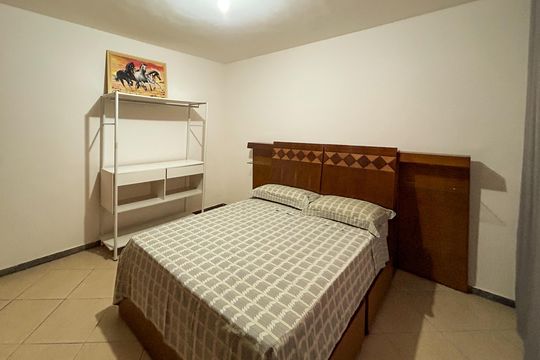 Casa à venda com 6 quartos, 300m² em Planalto, Belo Horizonte
