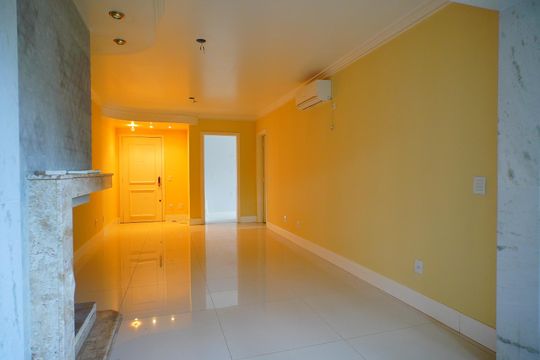 Sala de apartamento para alugar com 2 quartos, 95m² em Chácara das Pedras, Porto Alegre