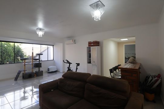 Sala de apartamento à venda com 2 quartos, 104m² em Centro, Canoas