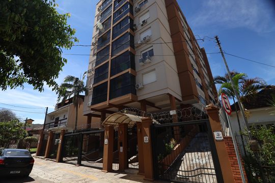 Fachada de apartamento à venda com 2 quartos, 104m² em Centro, Canoas