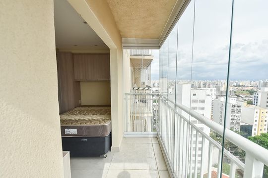 Varanda de kitnet/studio à venda com 1 quarto, 28m² em Liberdade, São Paulo