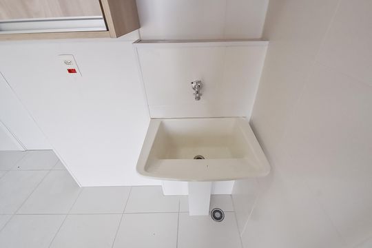 Cozinha de kitnet/studio à venda com 1 quarto, 28m² em Liberdade, São Paulo