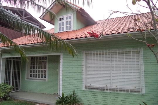 Casa para alugar com 2 quartos, 411m² em Rincão, Novo Hamburgo