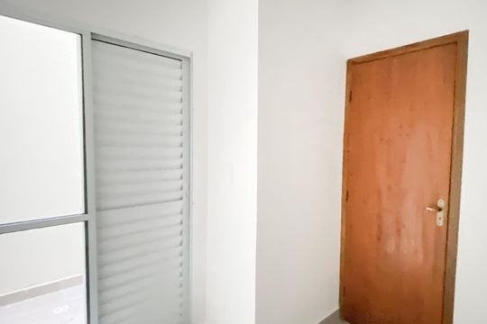 Quarto 2 de apartamento para alugar com 2 quartos, 42m² em Parque Boturussu, São Paulo