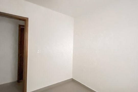 Quarto 1 de apartamento para alugar com 2 quartos, 42m² em Parque Boturussu, São Paulo