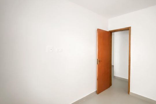 Quarto 1 de apartamento para alugar com 2 quartos, 42m² em Parque Boturussu, São Paulo