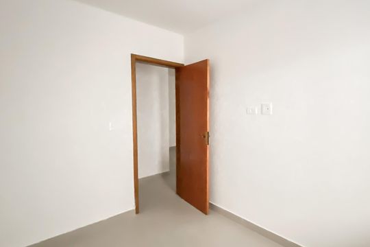 Quarto 2 de apartamento para alugar com 2 quartos, 42m² em Parque Boturussu, São Paulo