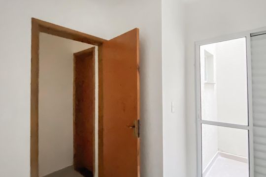 Quarto 1 de apartamento para alugar com 2 quartos, 42m² em Parque Boturussu, São Paulo