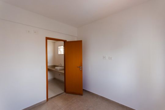 Apartamento à venda com 2 quartos, 80m² em Campestre, Santo André