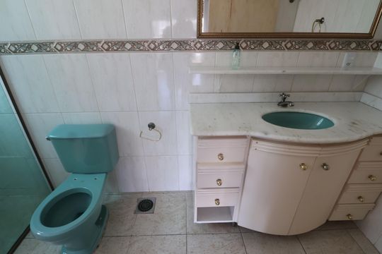 Banheiro da Suíte de apartamento à venda com 3 quartos, 129m² em Nossa Senhora das Gracas, Canoas