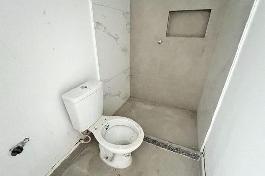 Apartamento à venda com 2 quartos, 88m² em Itaipu, Niterói