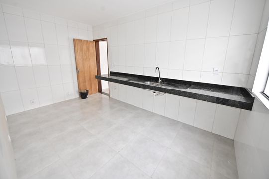 Casa para alugar com 3 quartos, 275m² em Setor Bueno, Goiânia