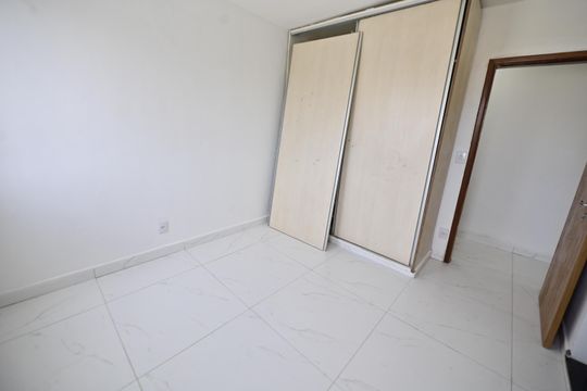 Casa para alugar com 3 quartos, 275m² em Setor Bueno, Goiânia