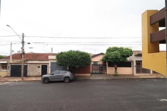 Vista de casa para alugar com 3 quartos, 150m² em Iguatemi, Ribeirão Preto
