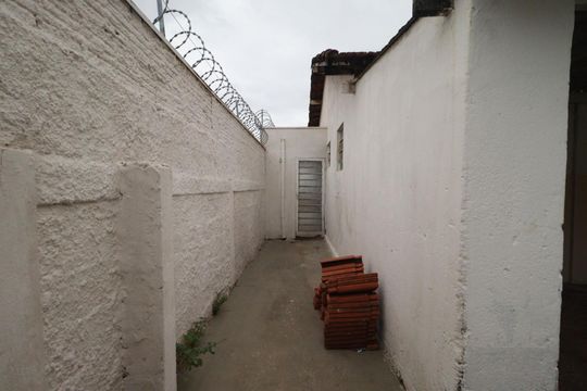 Corredor de casa para alugar com 3 quartos, 150m² em Iguatemi, Ribeirão Preto
