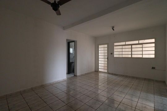 Casa para alugar com 3 quartos, 150m² em Iguatemi, Ribeirão Preto