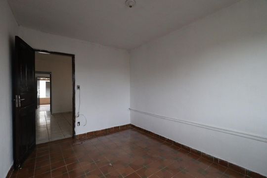 Quarto 1 de casa para alugar com 3 quartos, 150m² em Iguatemi, Ribeirão Preto