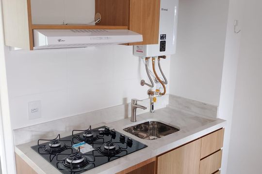 Cozinha  de kitnet/studio para alugar com 1 quarto, 38m² em Jardim Botânico, Porto Alegre