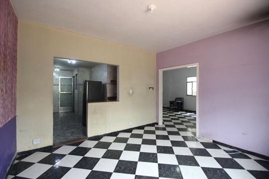 Sala de casa para alugar com 3 quartos, 175m² em Taquara, Rio de Janeiro