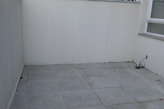 Varanda  de apartamento para alugar com 1 quarto, 55m² em Jardim Botânico, Porto Alegre