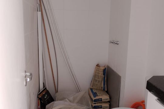 Banheiro  de apartamento para alugar com 1 quarto, 55m² em Jardim Botânico, Porto Alegre