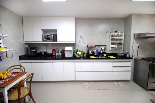 Cozinha de apartamento à venda com 3 quartos, 115m² em Penha, Rio de Janeiro