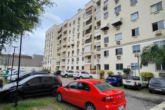 Apartamento à venda com 2 quartos, 49m² em Taquara, Rio de Janeiro
