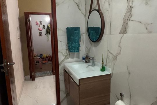 Lavabo de casa à venda com 4 quartos, 225m² em Vila Alzira, Santo André