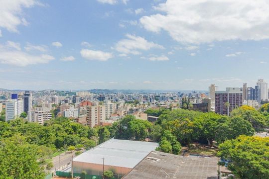 Vista de apartamento para alugar com 1 quarto, 45m² em Petrópolis, Porto Alegre