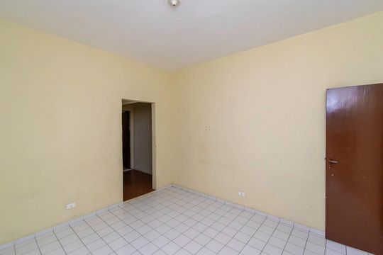 Sala de casa para alugar com 1 quarto, 50m² em Vigário Geral, Rio de Janeiro
