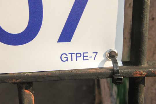 Placa instalada em 21/03/2026 com o código GTPE-7 de apartamento para alugar com 2 quartos, 58m² em Conjunto Residencial Planeta, Santo André