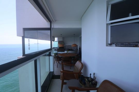 Varanda de apartamento para alugar com 4 quartos, 210m² em Sítio Paecara (vicente de Carvalho), Guarujá