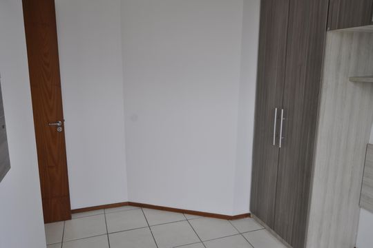 Apartamento para alugar com 2 quartos, 55m² em Del Castilho, Rio de Janeiro