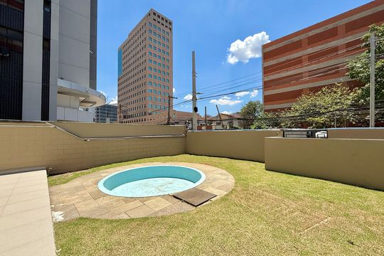 Piscina  de apartamento para alugar com 2 quartos, 80m² em Chácara Santo Antônio, São Paulo