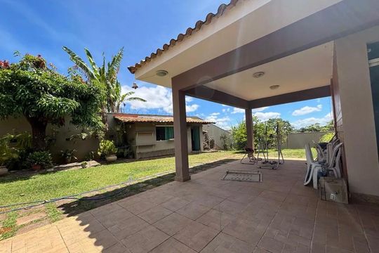 Casa para alugar com 3 quartos, 271m² em Bandeirantes (pampulha), Belo Horizonte